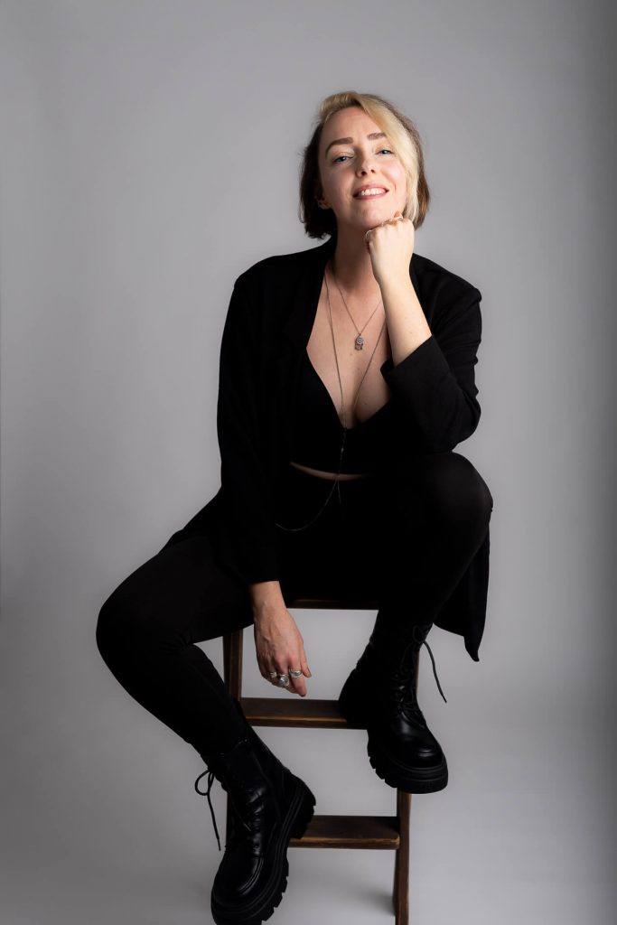 Séance photo corporate en studio photo professionnel à Dax